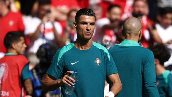 Overstaying may be, but Ronaldo feels a fresh surge of love